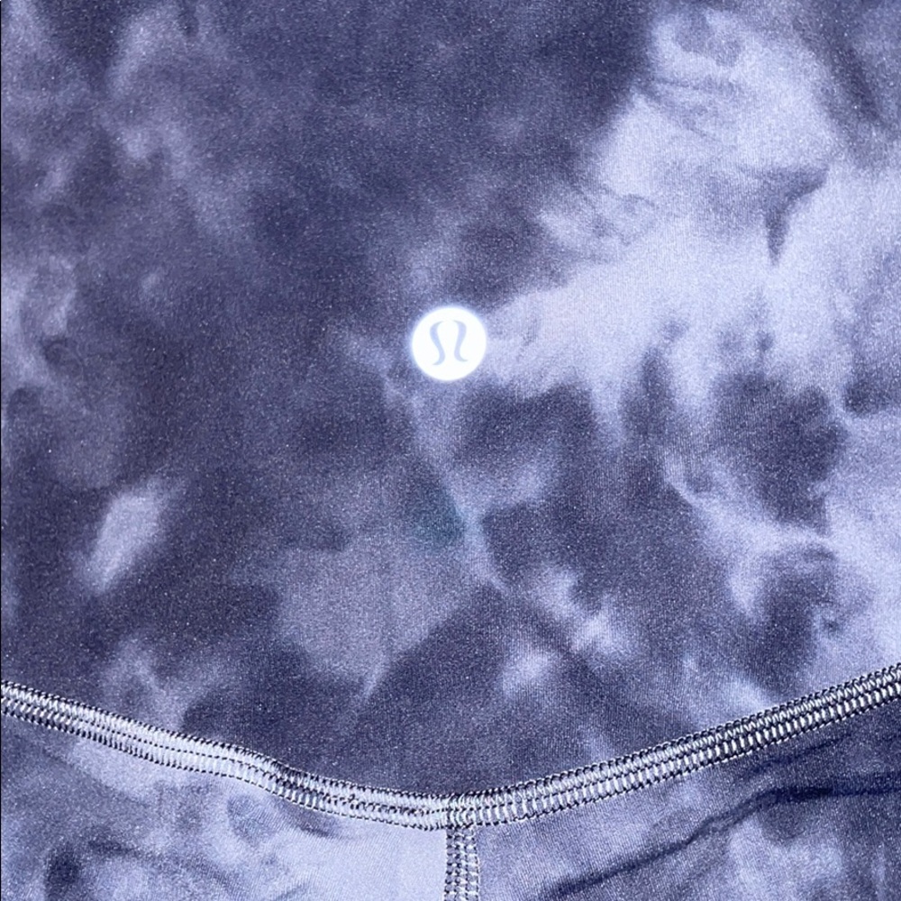 Lululemon Align Diamond Dye super high waisted